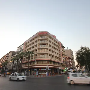 Grand Corner Boutique 4* איזמיר