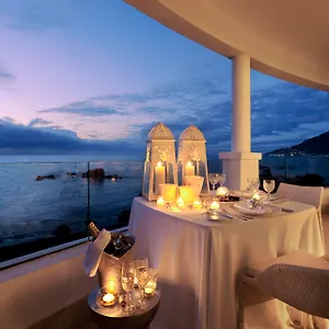https://twelve-apostles-hotel-spa.hotels-capetown.com