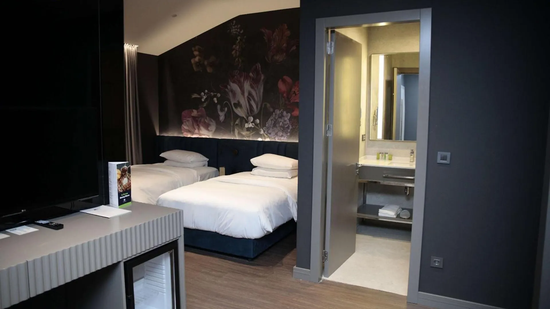 Hotel Doubletree By Hilton Izmir Airport